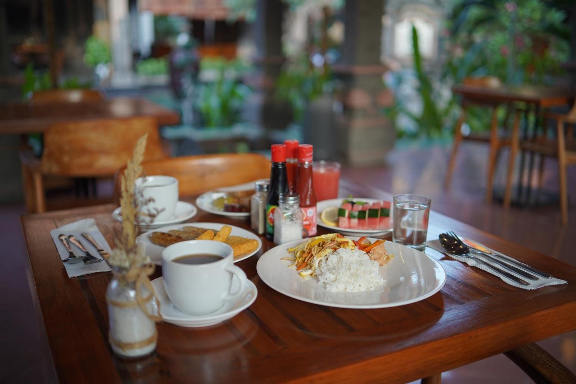 Suka Beach Inn Kuta Lombok Eksteriør billede