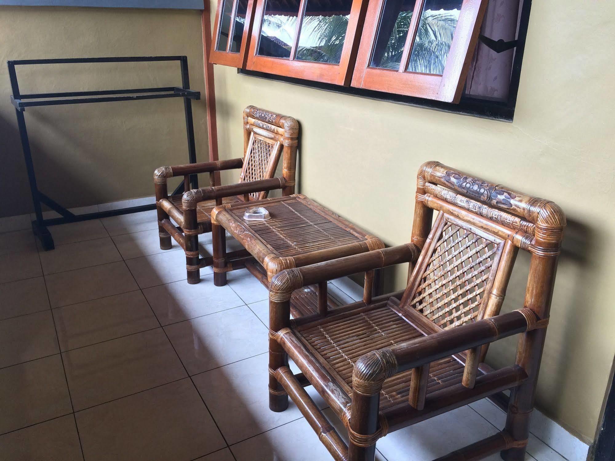 Suka Beach Inn Kuta Lombok Eksteriør billede