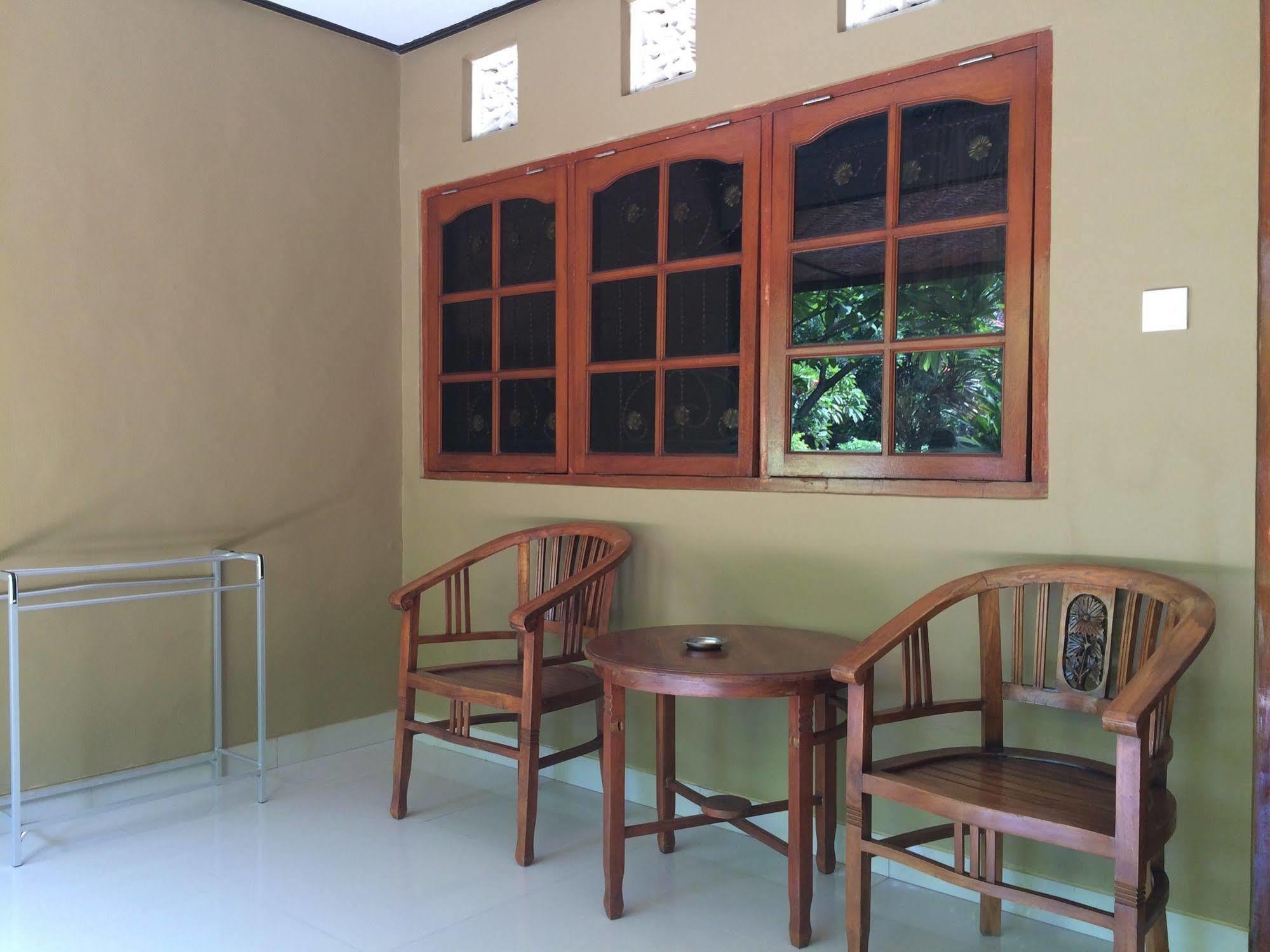 Suka Beach Inn Kuta Lombok Eksteriør billede